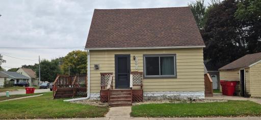 1001 8th Street SE, Austin, MN 55912