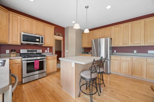 Cook, create, and entertain with ease in this thoughtfully designed kitchen, offering an abundance of countertop space and storage. With room for meal prep, serving, and everyday essentials, it combines functionality with effortless style.