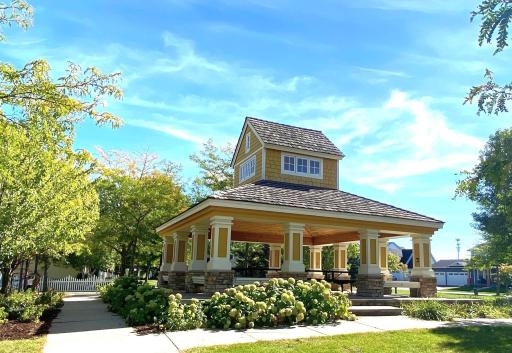 Enjoy easy access to Linfield Park’s spacious pavilion and playground area, offering a wonderful nearby spot for outdoor gatherings, family fun, and making the most of the beautiful Towne Lakes community.