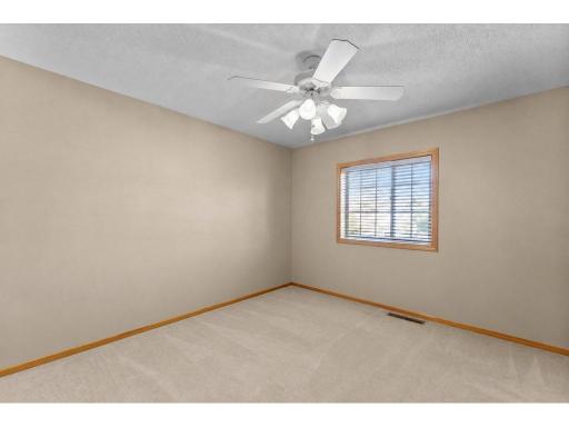1070 Pine Street, Farmington, MN 55024