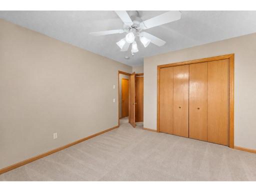 1070 Pine Street, Farmington, MN 55024