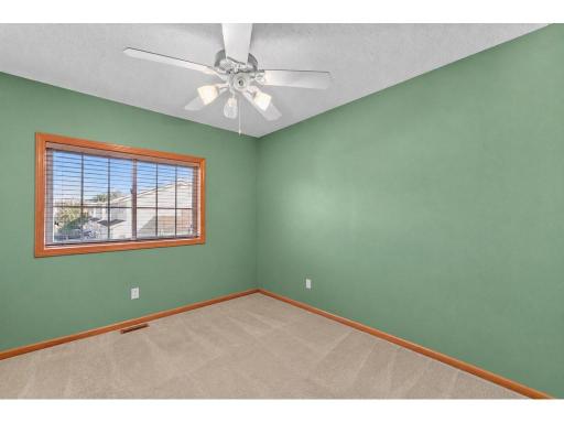 1070 Pine Street, Farmington, MN 55024
