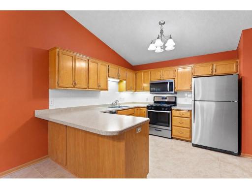 1070 Pine Street, Farmington, MN 55024