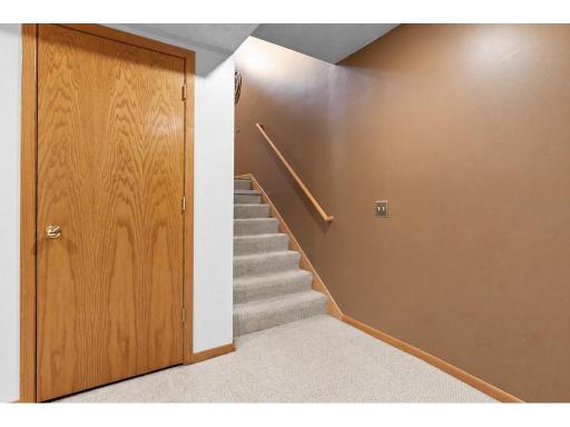 1070 Pine Street, Farmington, MN 55024