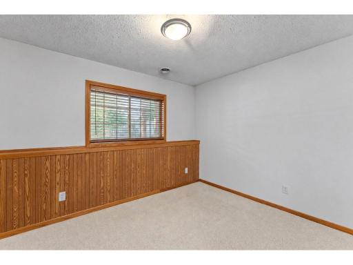 1070 Pine Street, Farmington, MN 55024