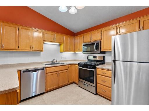 1070 Pine Street, Farmington, MN 55024