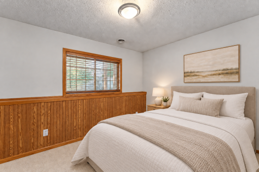 1070 Pine Street, Farmington, MN 55024