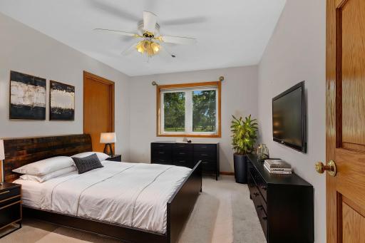 430 41st Avenue S, Saint Cloud, MN 56301