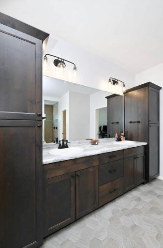 Dual Vanity