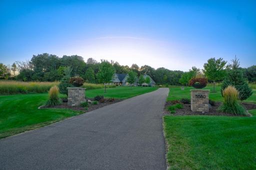 5580 Oakridge Trail S, Afton, MN 55001