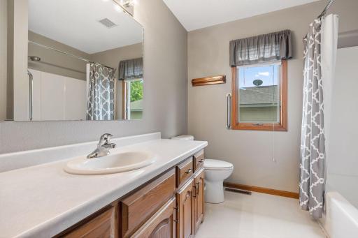 700 W Welco Drive, Montgomery, MN 56069