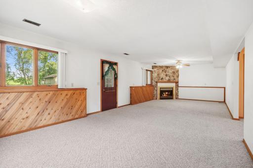 700 W Welco Drive, Montgomery, MN 56069