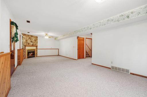 700 W Welco Drive, Montgomery, MN 56069
