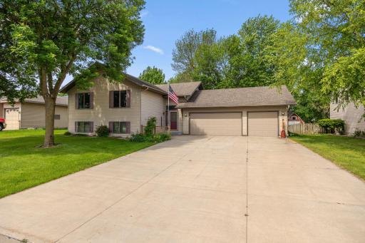 700 W Welco Drive, Montgomery, MN 56069