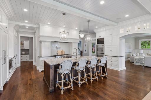 4565 Bayside Road, Maple Plain, MN 55359