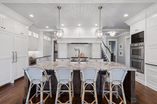 4565 Bayside Road, Maple Plain, MN 55359