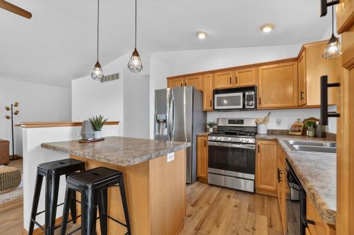 5852 Excalibur Court NW, Rochester, MN 55901