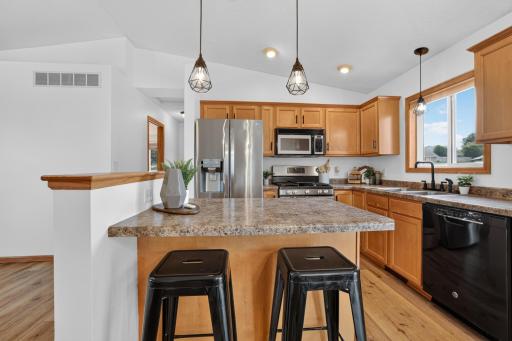 5852 Excalibur Court NW, Rochester, MN 55901