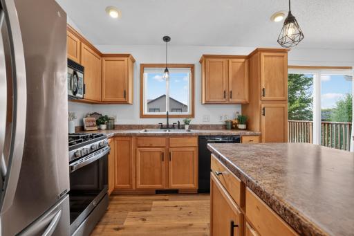 5852 Excalibur Court NW, Rochester, MN 55901