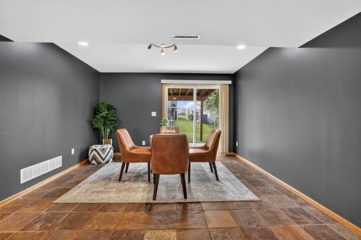 5852 Excalibur Court NW, Rochester, MN 55901