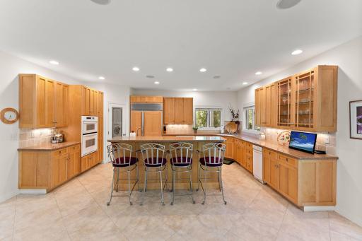 2935 Minnehaha Curve E, Wayzata, MN 55391