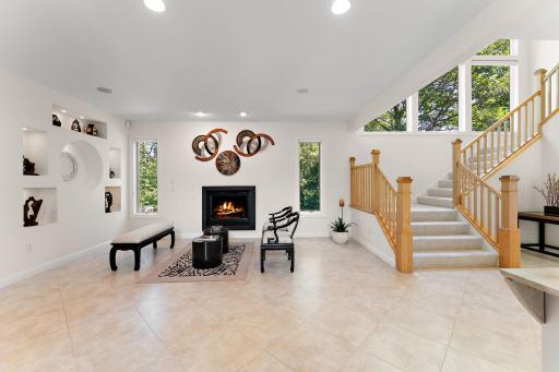 2935 Minnehaha Curve E, Wayzata, MN 55391