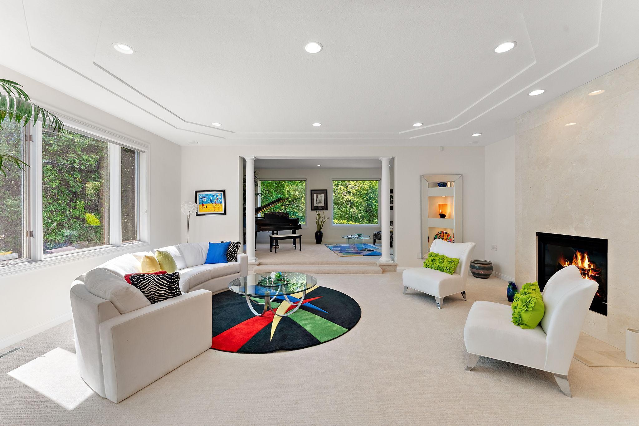 2nd main level living room