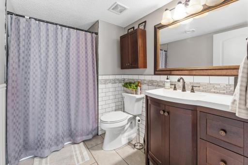 Lower level full bath