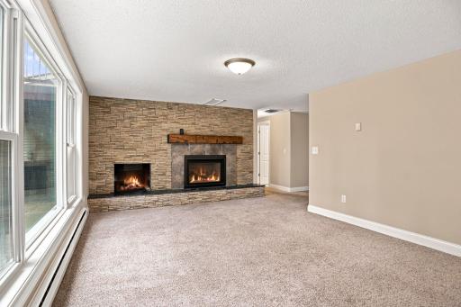 20840 Hidden Ponds Drive, Rogers, MN 55374
