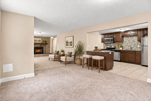20840 Hidden Ponds Drive, Rogers, MN 55374
