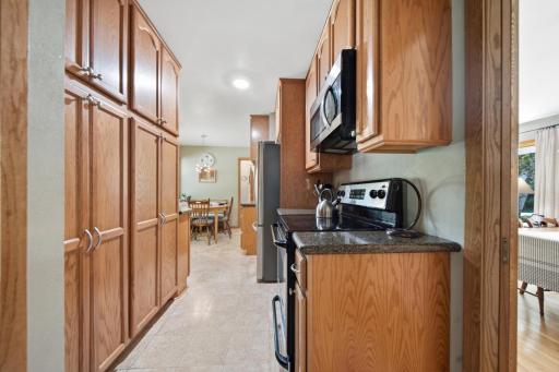 6105 Tracy Avenue, Edina, MN 55436