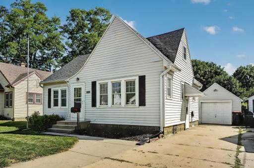Photo for 934 7th Avenue SE, Rochester, MN 55904 - listing #7136923 934 7th Avenue SE, Rochester, MN 55904