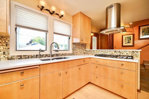 65 E Broadway Street, Winona, MN 55987