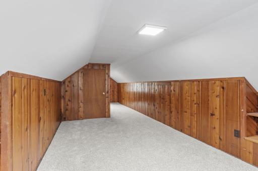 4258 Islemount Place, Robbinsdale, MN 55422