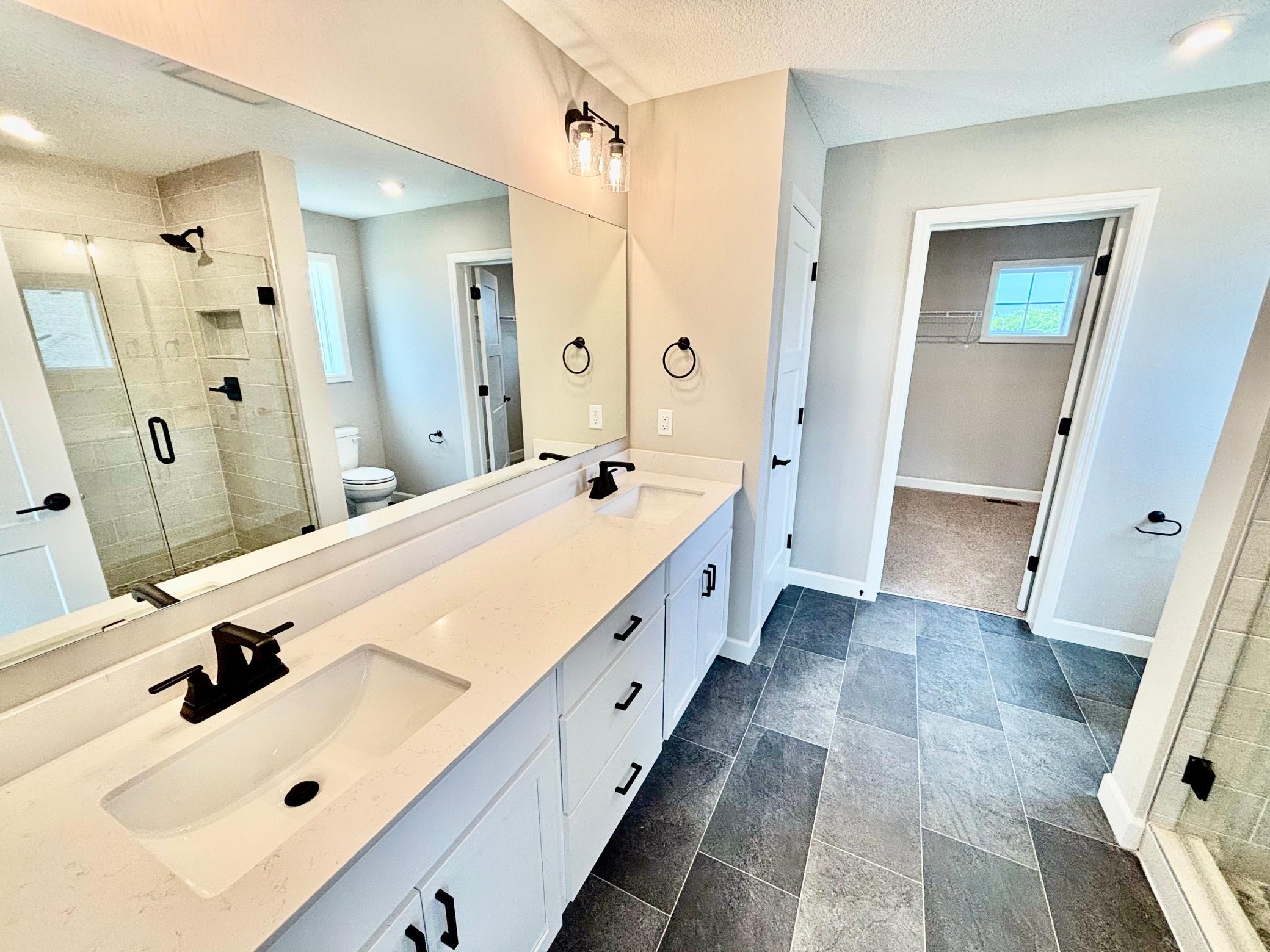 Primary Suite - The Summit at 941 Kepler Ave NE in Oakview Ridge!