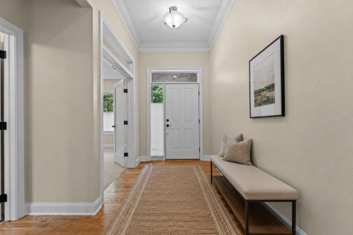 2_Entryway.