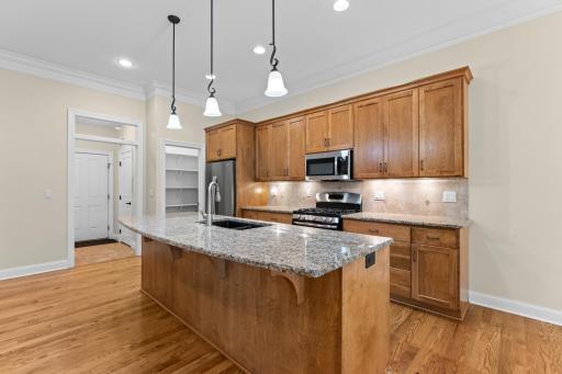 11_kitchen.jpg