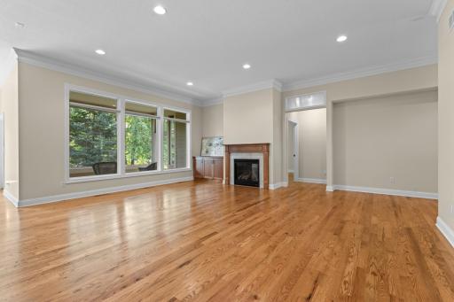 8_living room.jpg