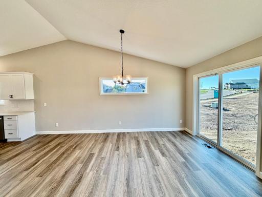 Dining - The Crestview at 810 Walnut Ct in Hanover!
