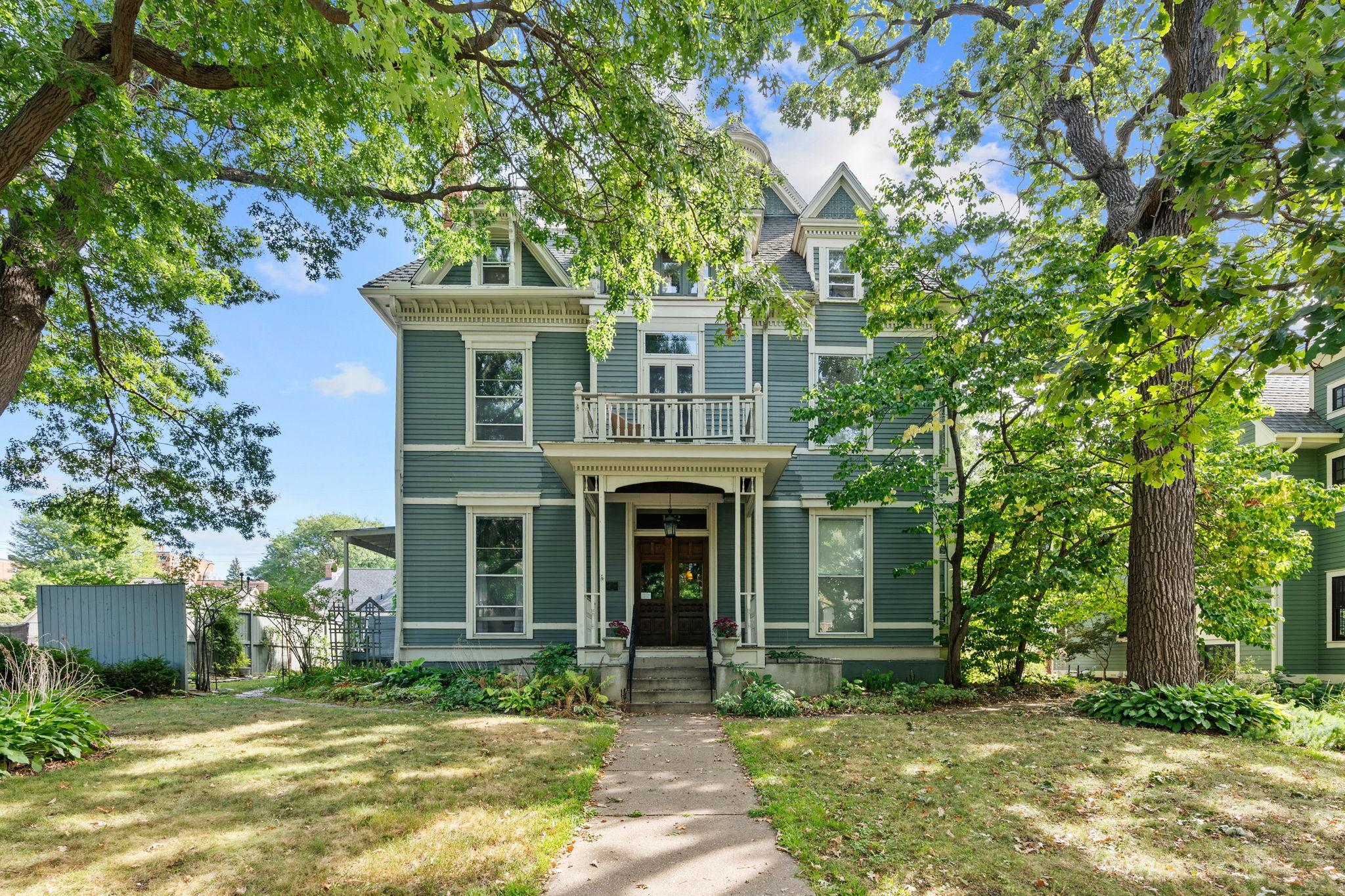 Property photo for 112 Western Avenue N, 5, Saint Paul, MN 55102