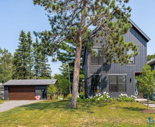 Photo for 3510 Minnesota Avenue, Duluth, MN 55802 - listing #7137002 6127749-18efed18-f400-4f6a-9613-b08b4f6634b1.jpg