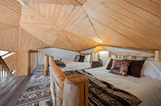 24871 E Long Lake Road, Bigfork, MN 56628