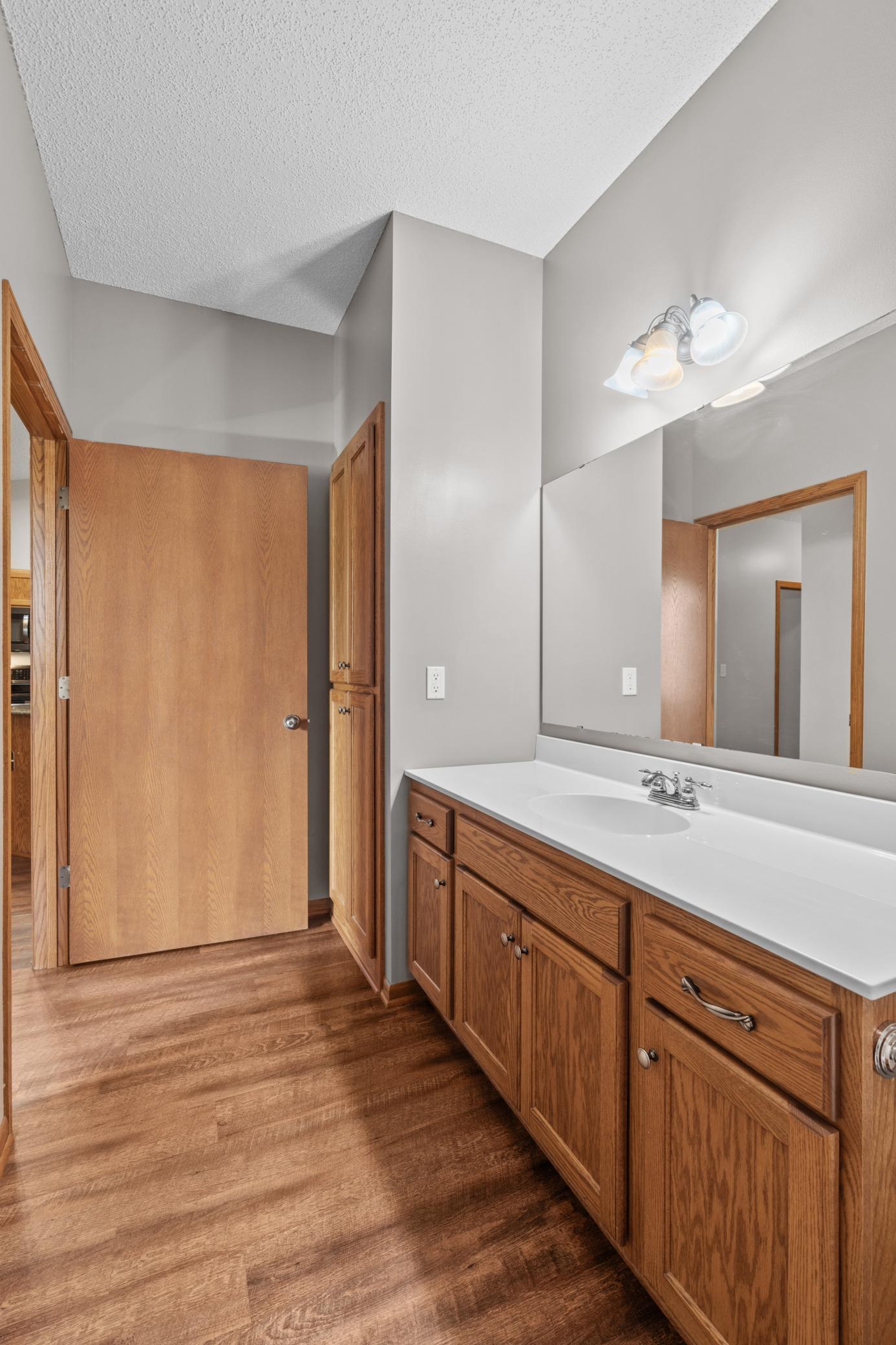 34-print-437 Meadow Ln-34.jpg