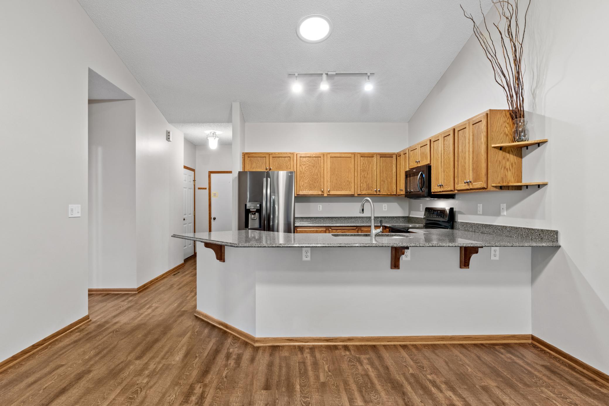 15-print-437 Meadow Ln-15.jpg