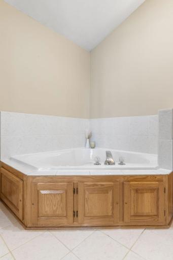 1590 126th Lane NW, Coon Rapids, MN 55448