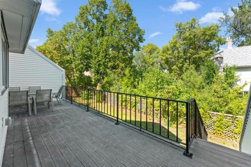 933 Dartmouth Place SE, Minneapolis, MN 55414