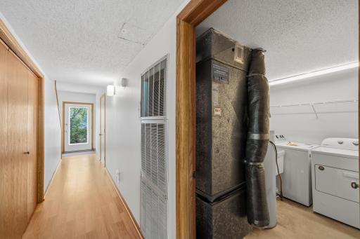 933 Dartmouth Place SE, Minneapolis, MN 55414