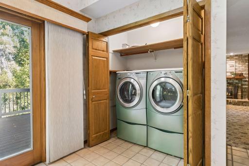 20 Deer Hills Drive, North Oaks, MN 55127