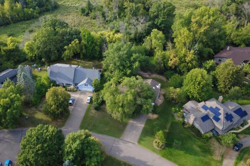 20 Deer Hills Drive, North Oaks, MN 55127