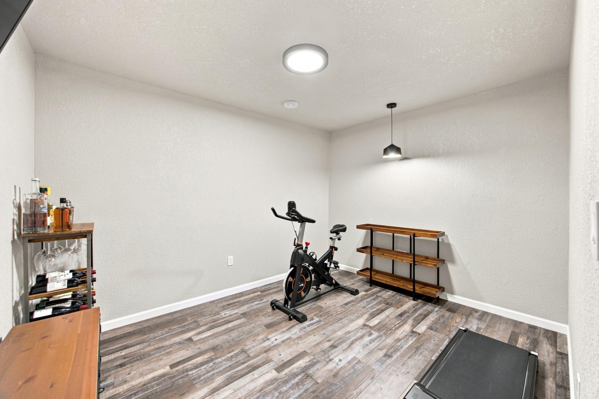 Flex Room